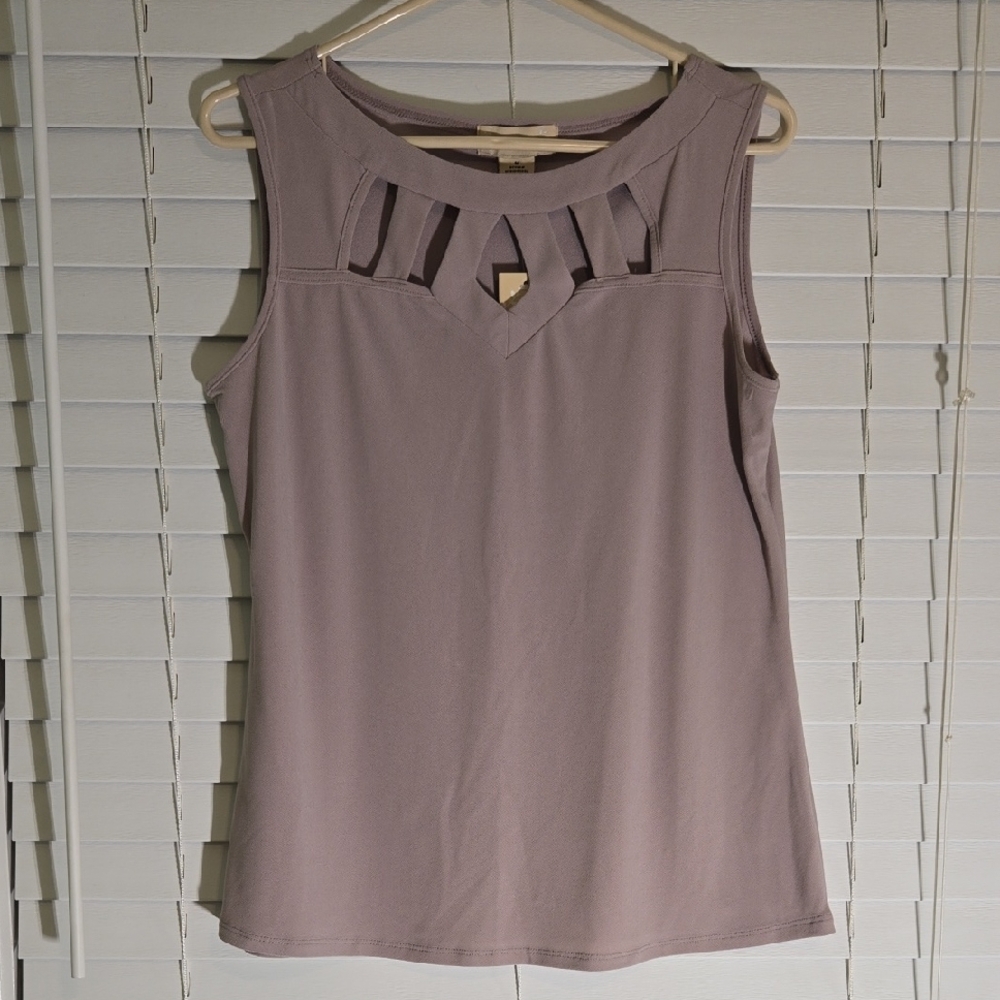 Elegant Mauve Sleeveless Top